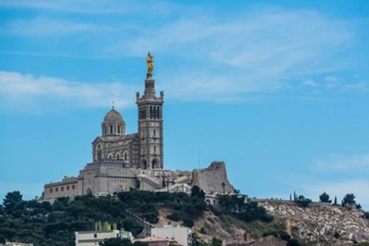 T2 Vue Sur La Basilique De Notre Dame De La Garde Apartment มาร์กเซย ภายนอก รูปภาพ